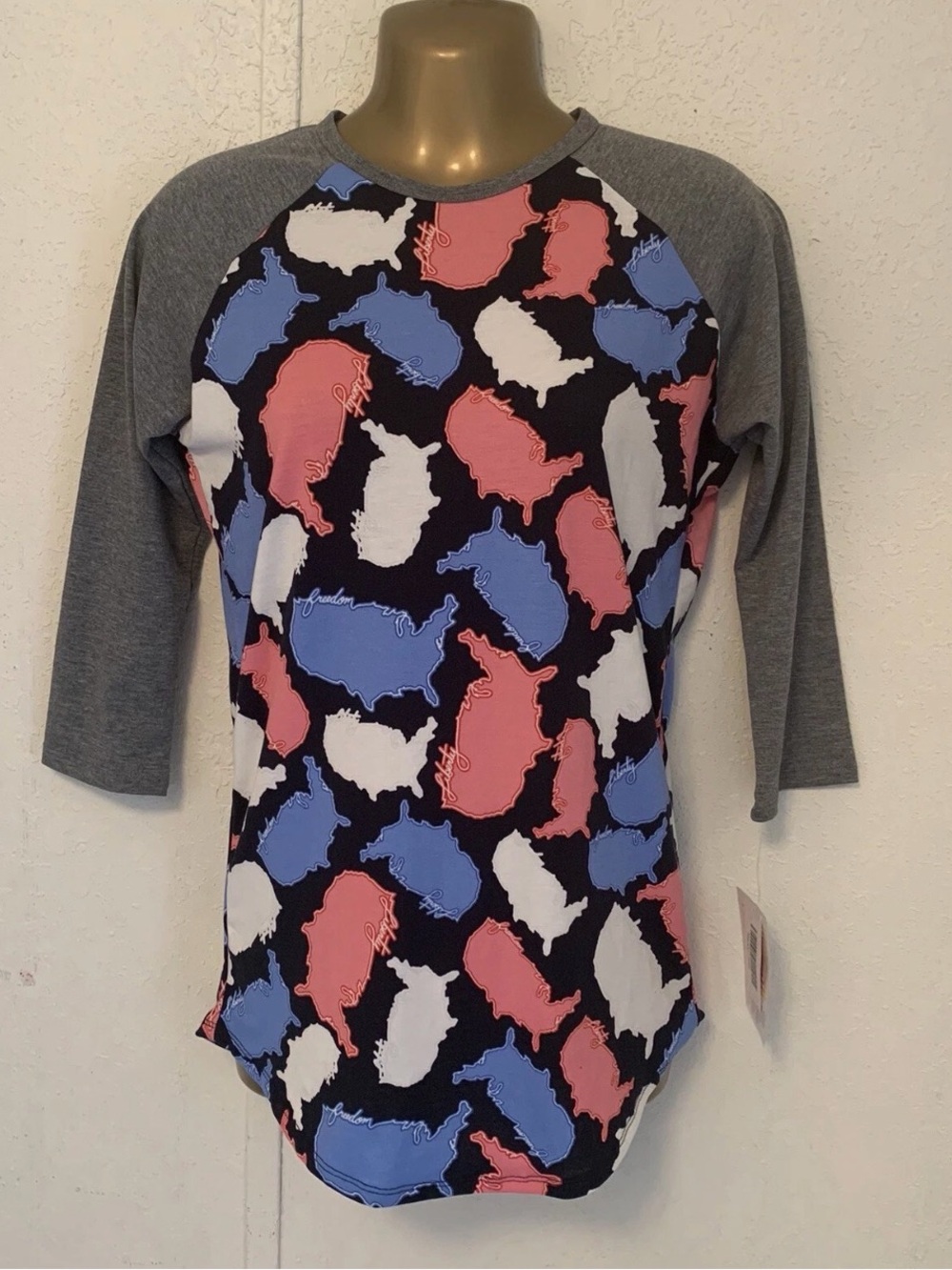 LuLaRoe Grey Raglan Baseball Tee with Pink, Blue & White Map Print